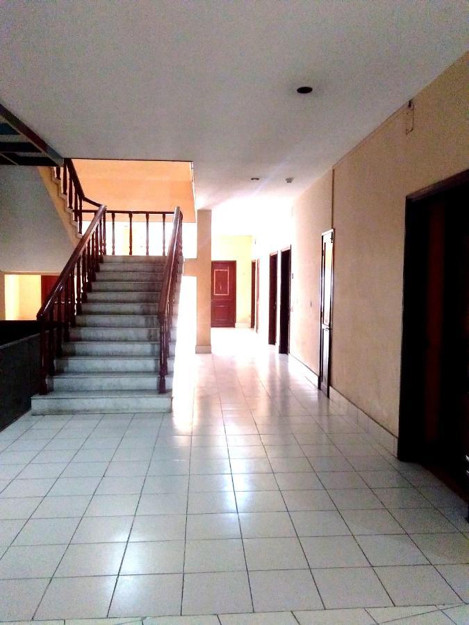 Hotel Indsurya Дибругарх Экстерьер фото