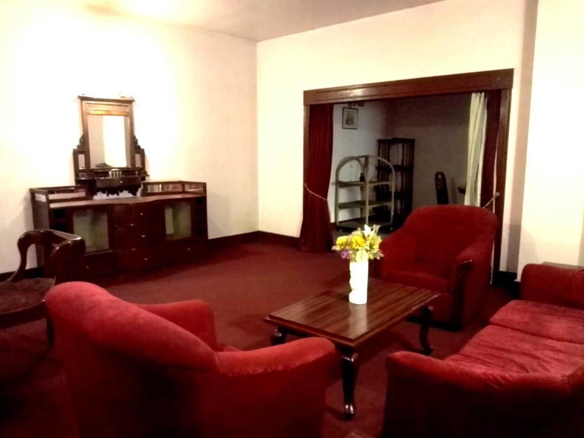 Hotel Indsurya Дибругарх Экстерьер фото
